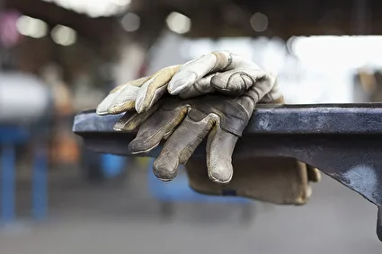 وضعیت معیشتی کارگران و بازنشستگان خوب نیست