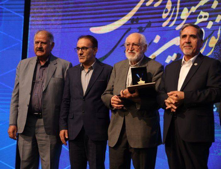 تقدیر از خدمات استاد دکتر سید محمدرضا کلانتر معتمدی