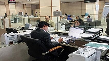 آماری تأسف بار از کارمندان ایرانی