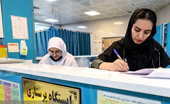 پرستاران هنوز ۶ تا ۸ ماه مطالبات معوقه دارند