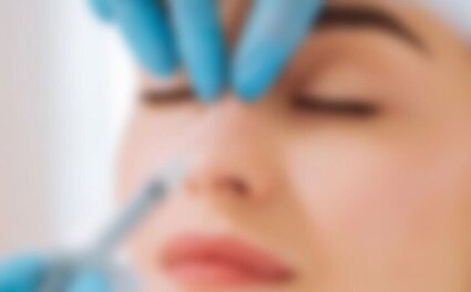 بروز چه علائمی بعد از تزریق ژل و فیلر خطرناک است