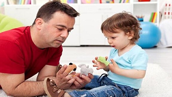 ۱۰ پرسش برای تشخیص اولیه اوتیسم