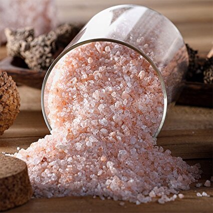 مصرف بی‌رویه نمک، زنگ خطر برای قلب و کلیه‌ها
