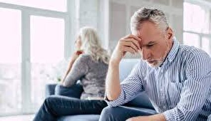 طلاق خاکستری در زوج های میانسال و سالمند