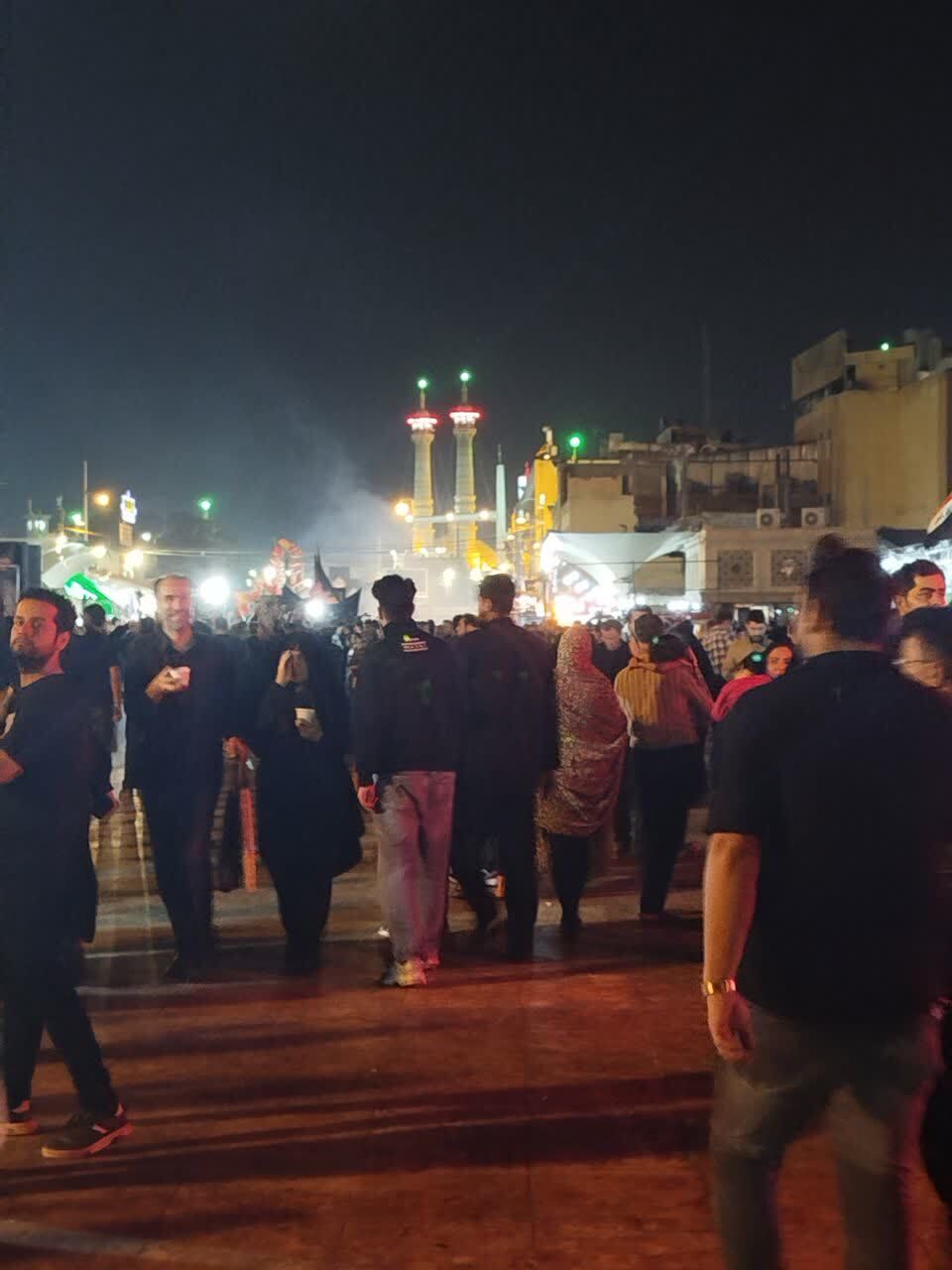 حال وهوای مسجدجمکران وقم در شب وفات حضرت معصومه/تصاویراختصاصی