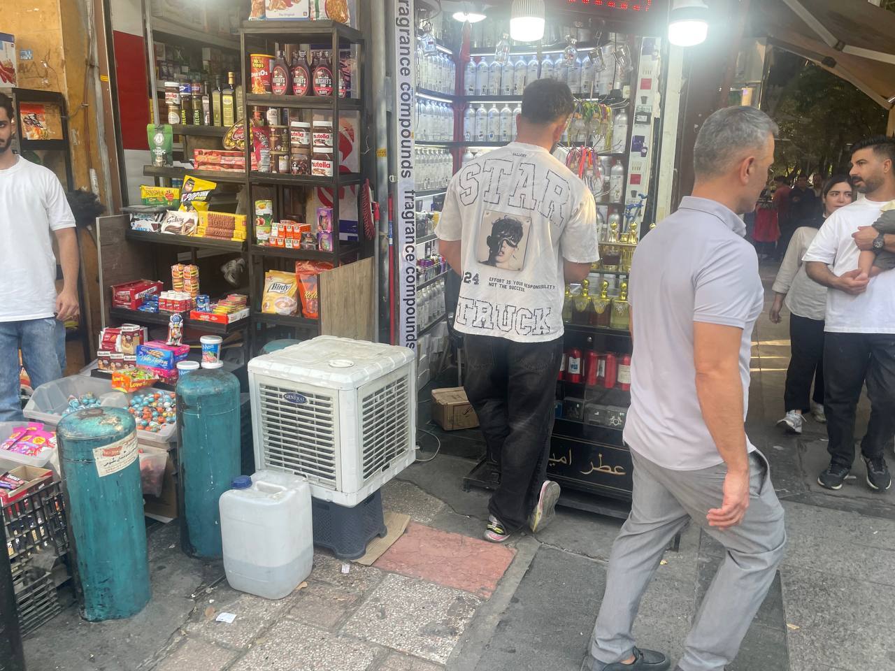 روزهای کم رونق بازار تهران و کوچه مروی/تصاویر اختصاصی