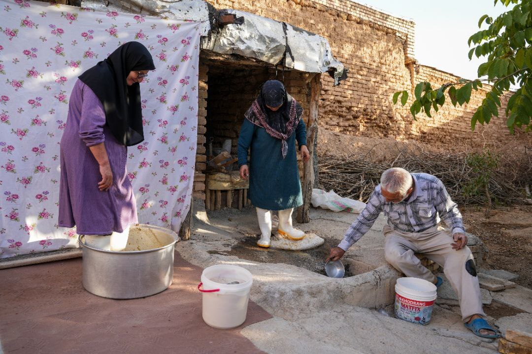 شیره‌پزان در چهارمحال‌وبختیاری/تصاویر