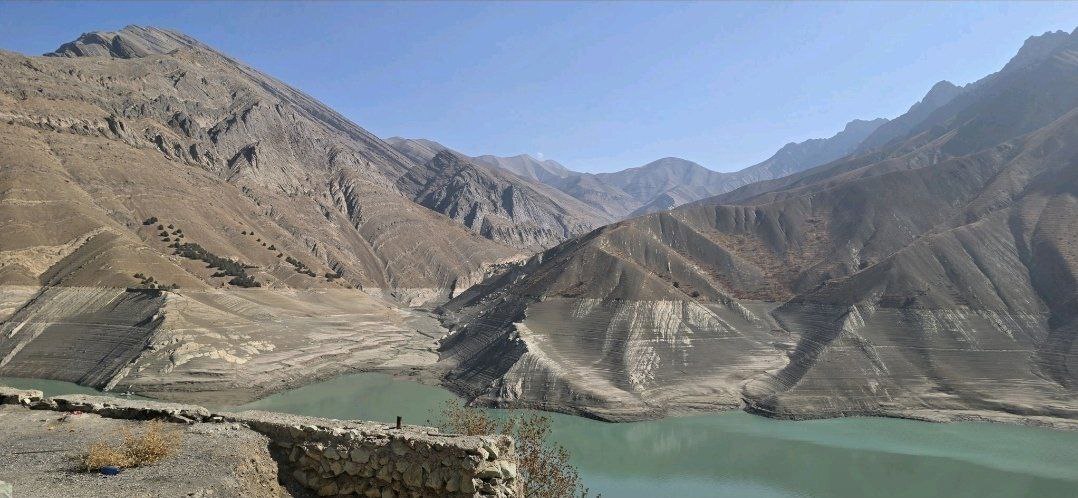 آخرین رمق‌های دریاچه سد کرج/تصاویر