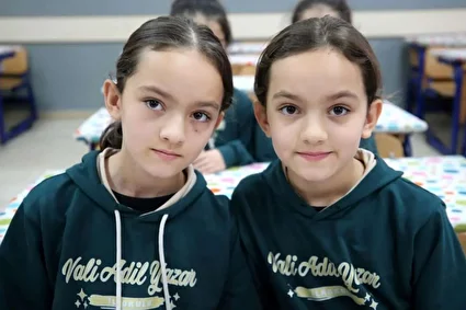 مدرسه دوقلوها /تصاویر