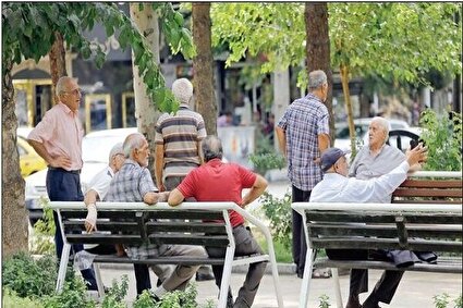 بشقاب غذای سالمندان