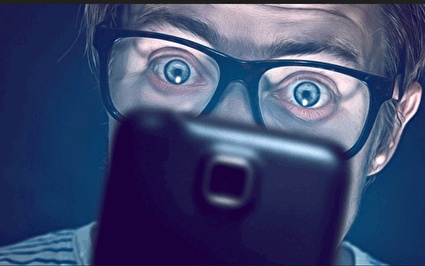 7 راهکار پیشگیری آسیب چشمی موبایل!/فیلم