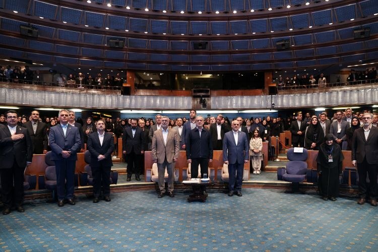 مراسم گرامیداشت مقام پرستار با حضور رئیس‌جمهور/تصاویر