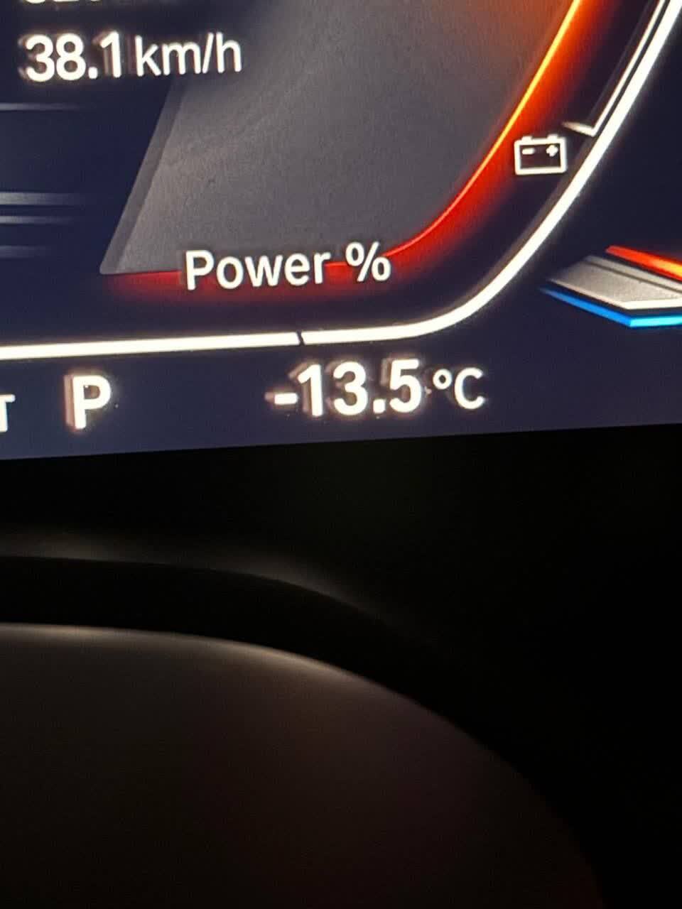 بارش برف پاییزی در تورنتو ی کانادا/تصاویراختصاصی