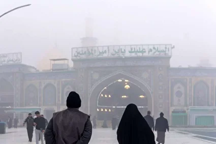 حرم حضرت عباس(ع) غرق در مه /تصاویر
